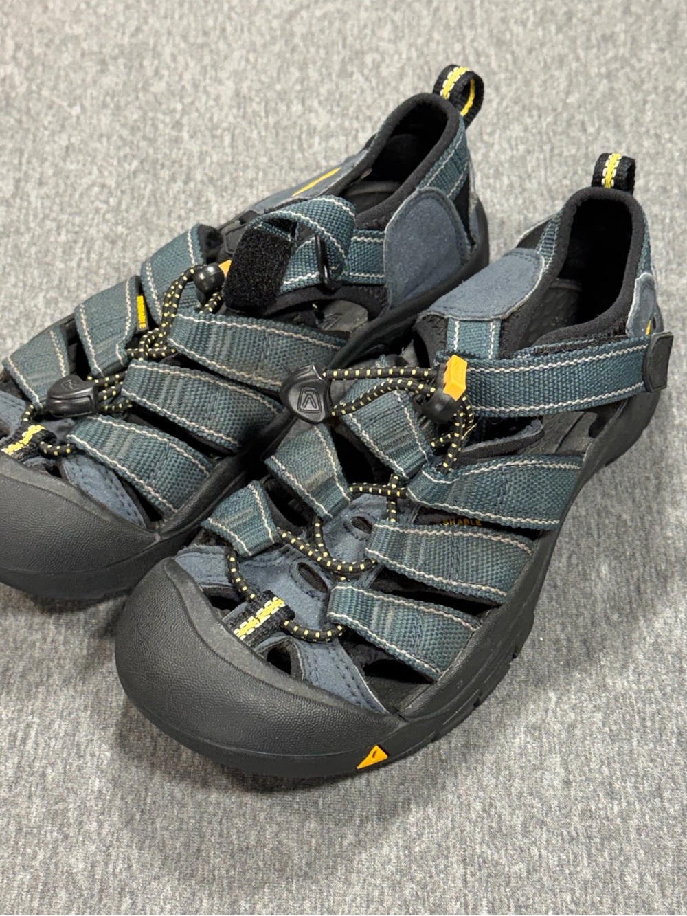 Keen Newport H2 Youth Sz 2 Waterproof Blue Water Hiking Sandals 1006557